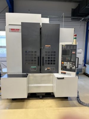 3-Achs Fräsmaschine: Mori Seiki - NV4000DC - X600 / Y450 / Z400
