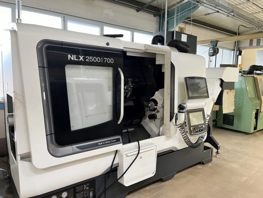 Drehmaschine: DMG Mori - NLX2500/700 - X310 / Z500